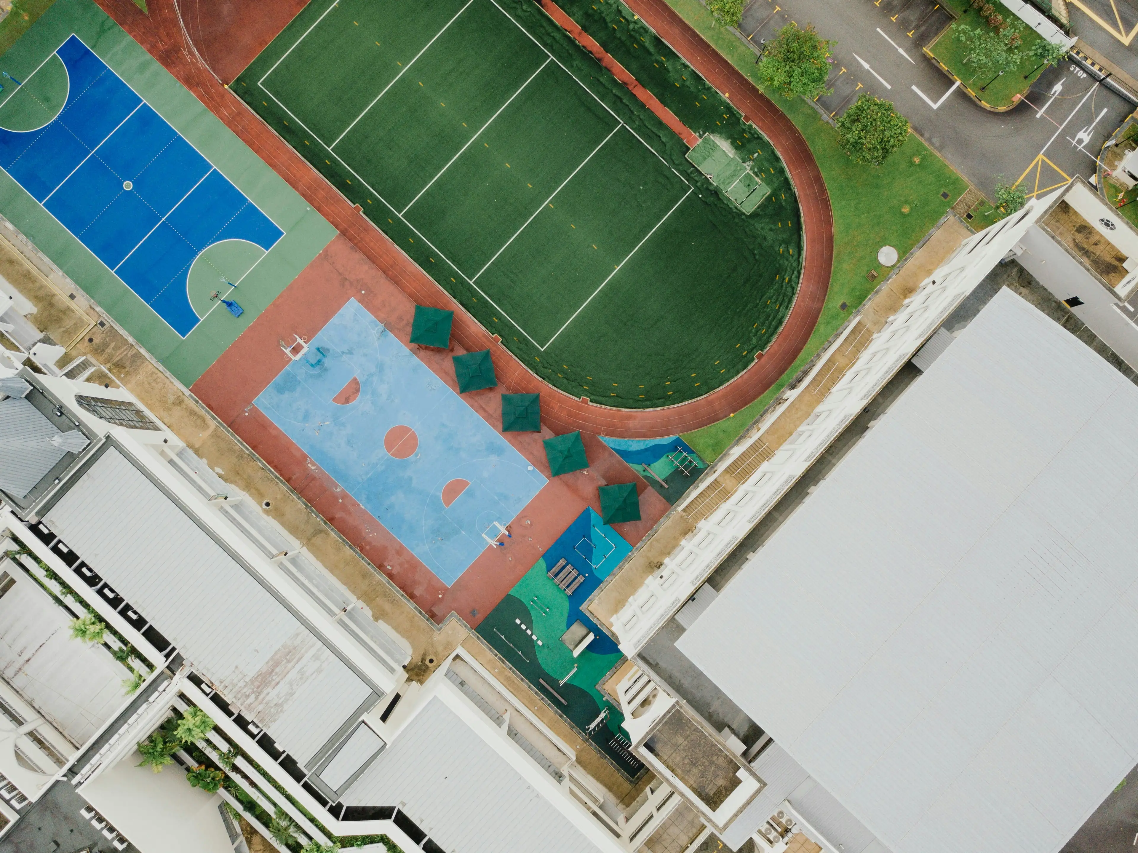 Terenuri de sport